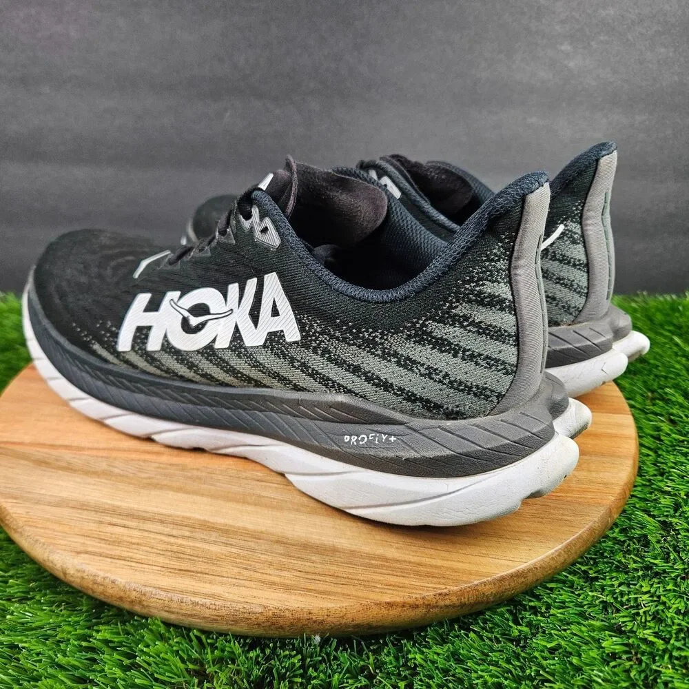 Hoka One One Mach 5 Shoes Mens Size 11 D Black White Athletic Running Sneakers